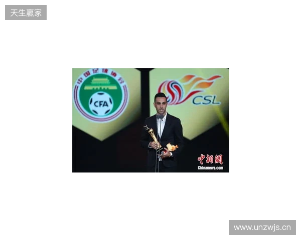 本赛季最佳裁判、最佳助理裁判评选出炉!马宁:祝贺大家 本赛季最佳裁判、最佳助理裁判评选出炉!马宁:祝贺大家