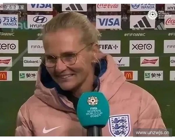 英格兰女足主帅威格曼被授予女爵士头衔,几位球员也被授勋 英格兰女足主帅威格曼被授予女爵士头衔,几位球员也被授勋